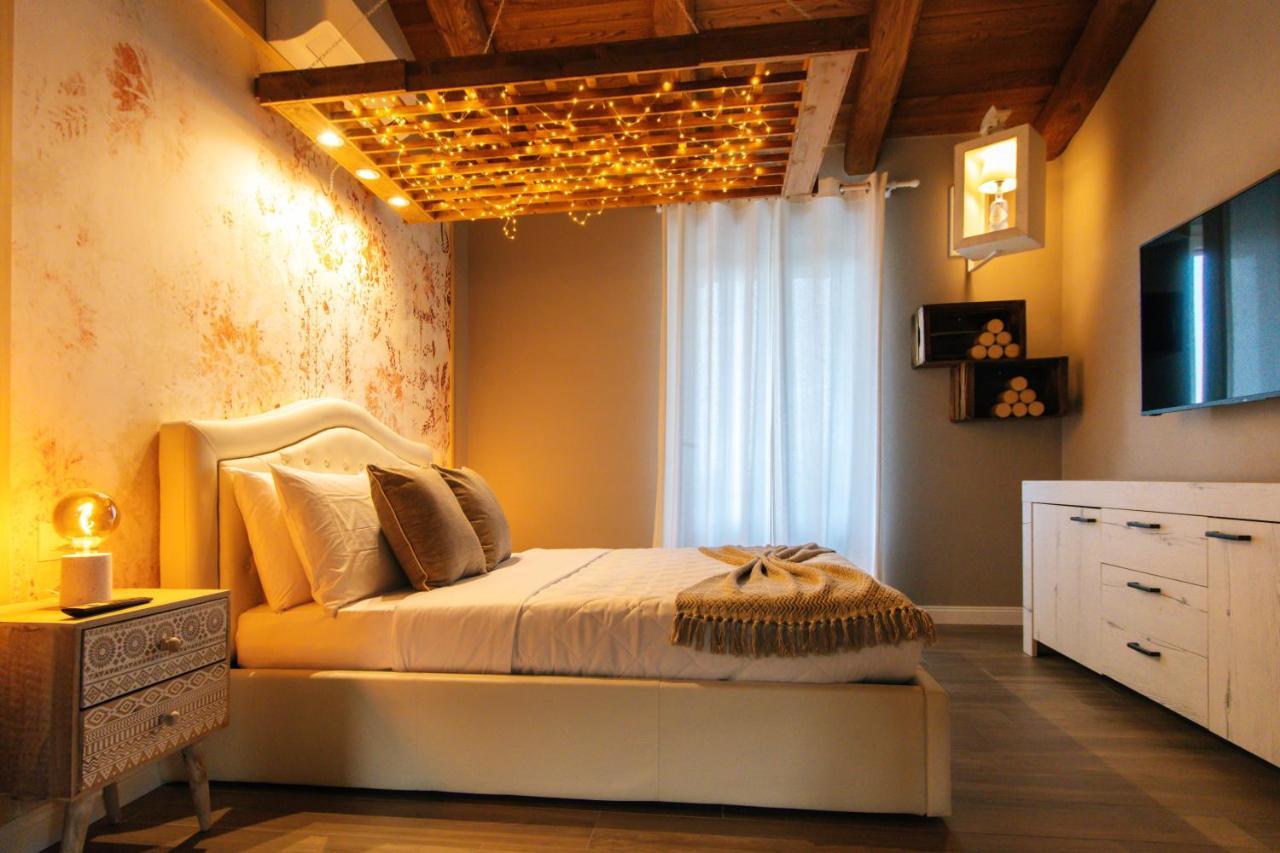 Agriturismo Agli Ulivi ซาลุซโซ ภายนอก รูปภาพ