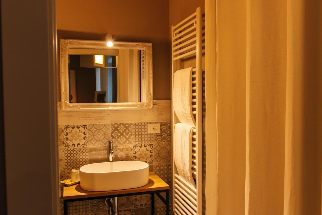 Agriturismo Agli Ulivi ซาลุซโซ ภายนอก รูปภาพ